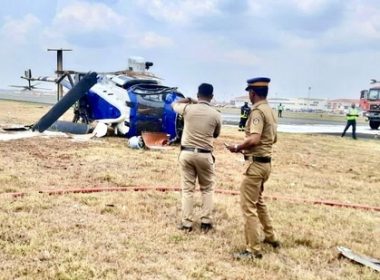 നെടുമ്പാശേരി വിമാനത്താവള ത്തില്‍ ഹെലികോപ്ടര്‍ അപകടം; അടച്ചിട്ട റണ്‍വേ തുറന്നു; സര്‍വീസുകള്‍ പഴയപടി